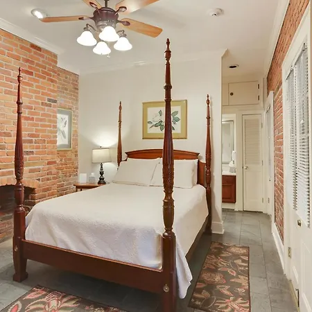 Grenoble House Hotel New Orleans Exterior photo