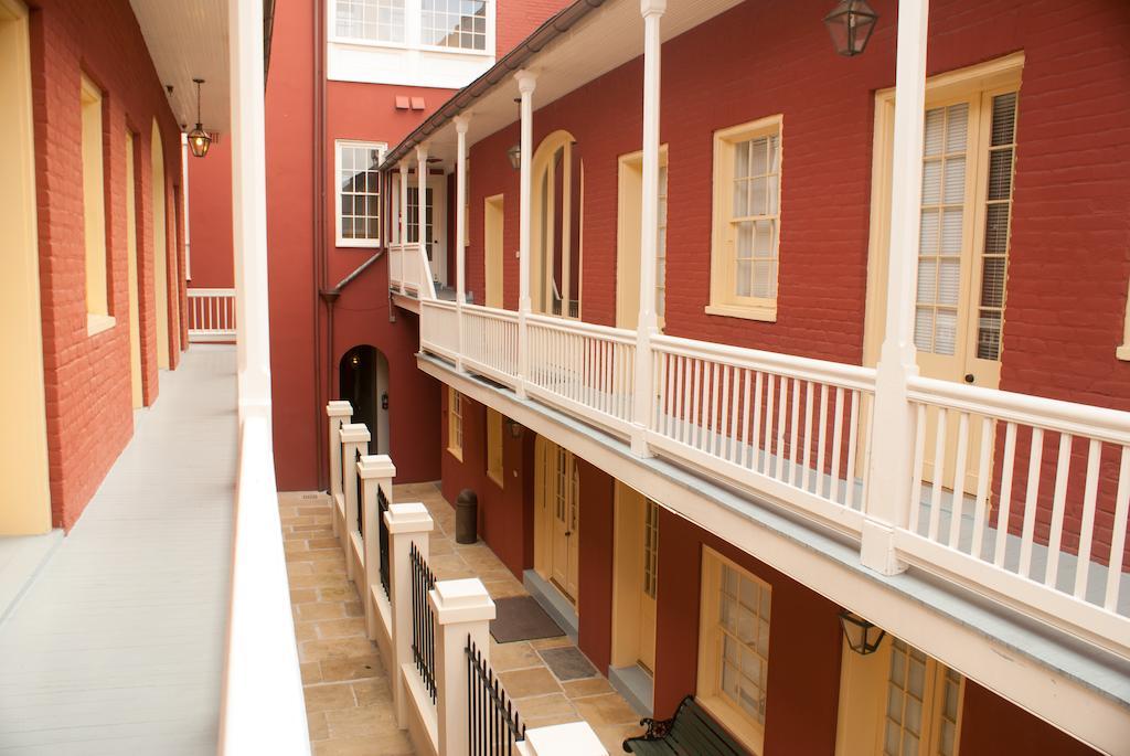 Grenoble House