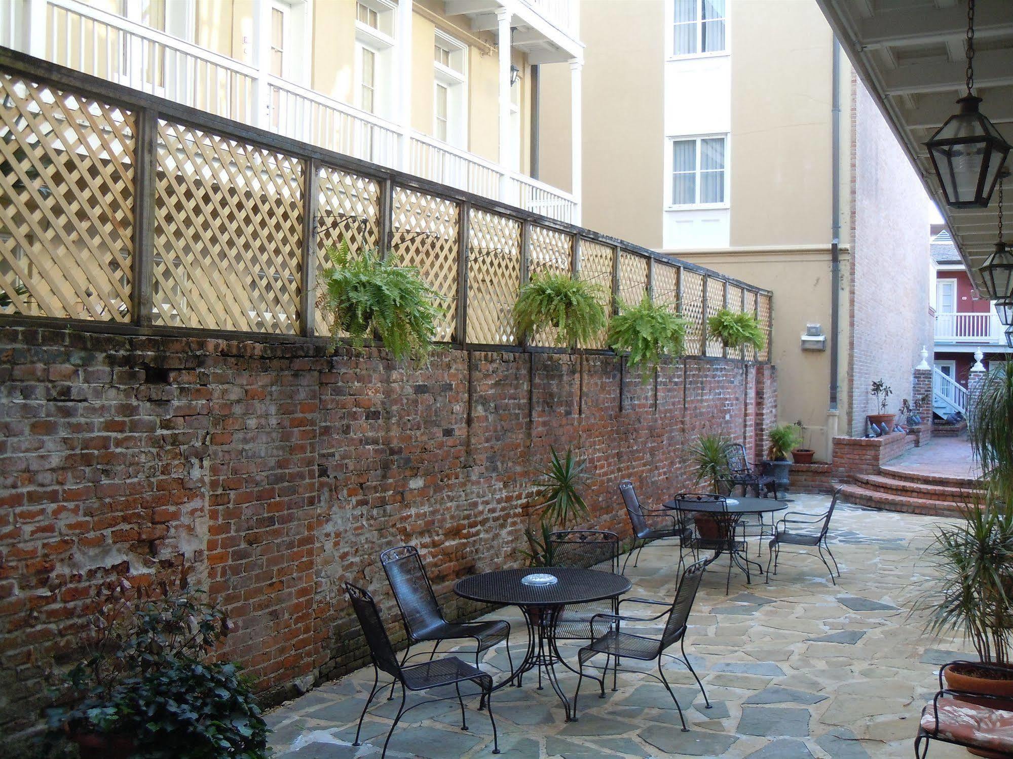Hotel Grenoble House New Orleans